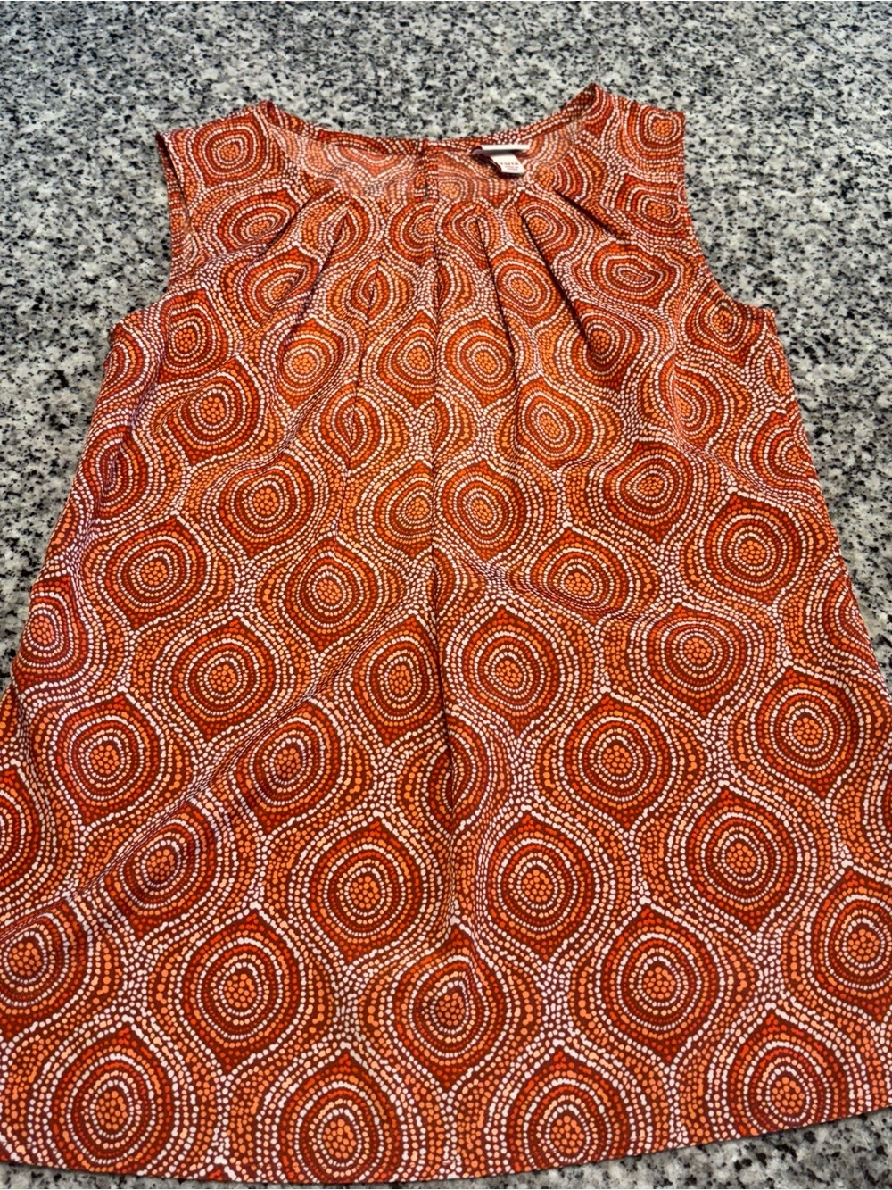 Sleeveless blouse
